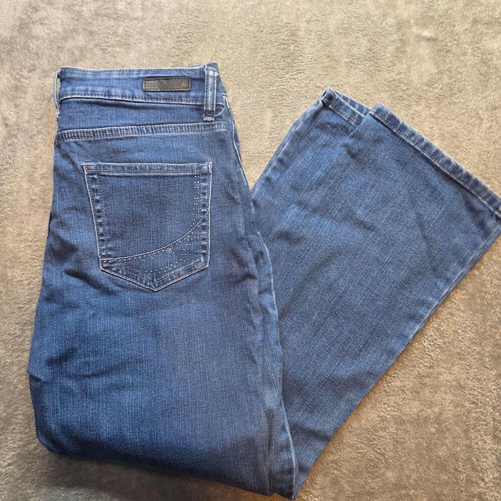 Lee Classic Fit Straight Jeans Womens 14 Blue Medium Wash Mid Rise Stretch Denim